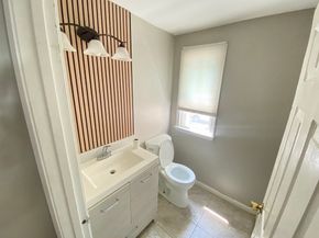266 Massasoit Rd, Worcester MA 01604