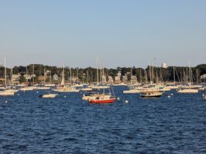 72 Derby St, Salem MA 01970