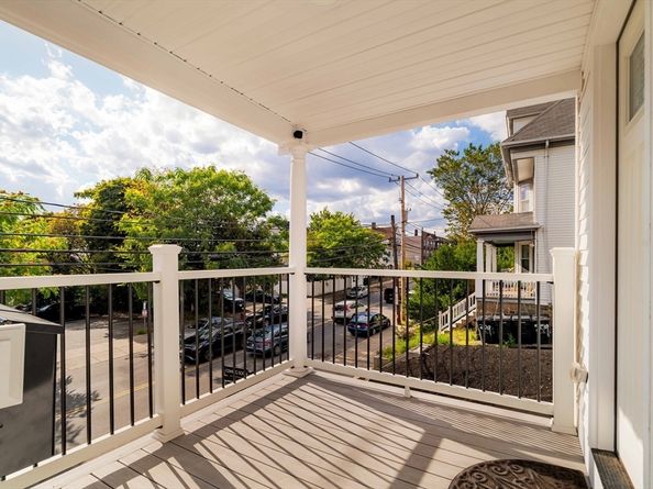 275 Washington Ave 3, Chelsea MA 02150