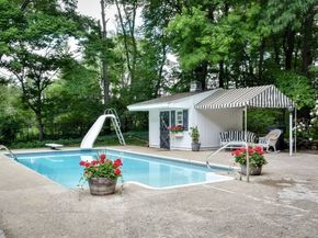 104 Glen St, Natick MA 01760