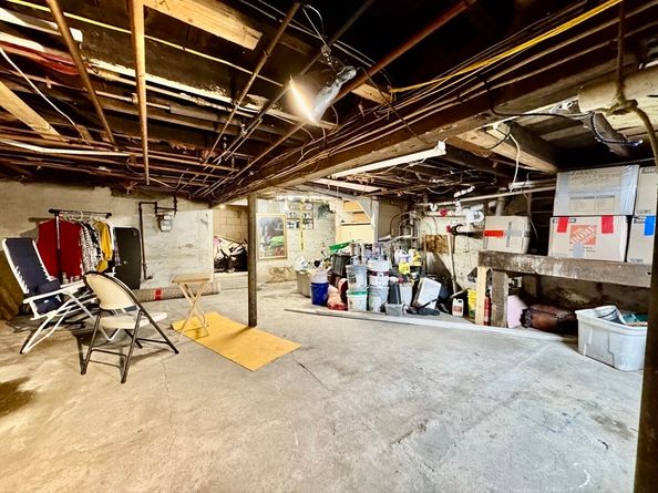 90 Oxford St, Revere MA 02151