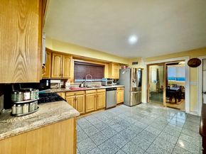 90 Oxford St, Revere MA 02151