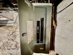 90 Oxford St, Revere MA 02151