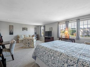 115 Ariel Circle 115, Sutton MA 01590