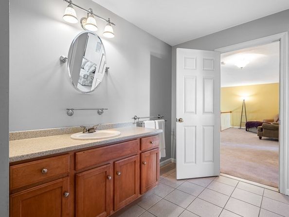 115 Ariel Circle 115, Sutton MA 01590