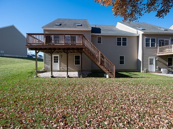 115 Ariel Circle 115, Sutton MA 01590