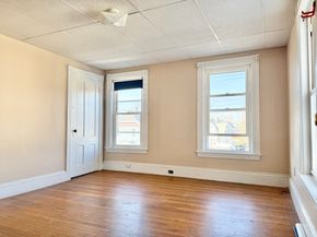 109 Main St, Grafton MA 01560