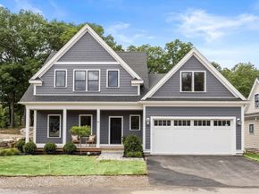 106 Horrigan Drive 21, Dedham MA 02026