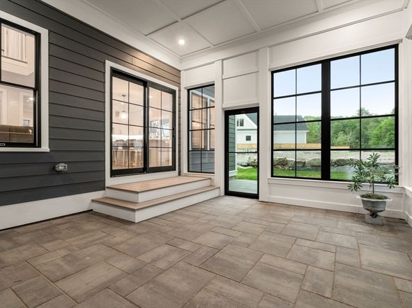 106 Horrigan Drive 21, Dedham MA 02026