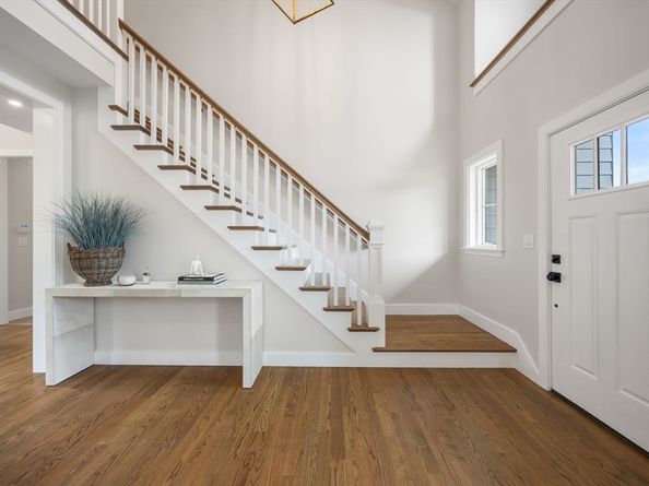 106 Horrigan Drive 21, Dedham MA 02026