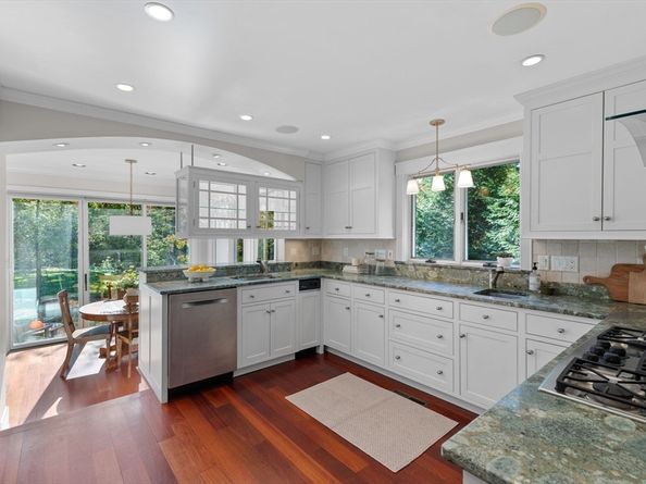 75 Country Club Way, Ipswich MA 01938