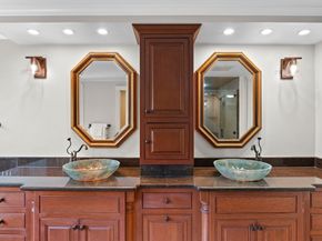 75 Country Club Way, Ipswich MA 01938