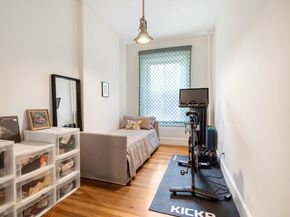 6 Walnut St 3, Boston MA 02108