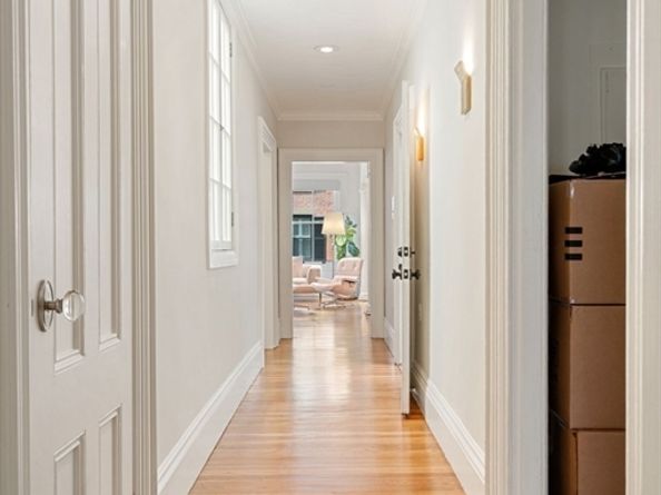 6 Walnut St 3, Boston MA 02108