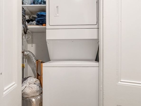 6 Walnut St 3, Boston MA 02108