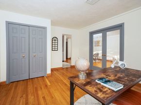 85 E Squantum St 10, Quincy MA 02171