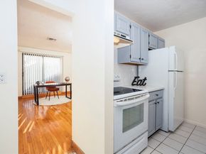 85 E Squantum St 10, Quincy MA 02171
