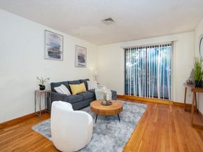 85 E Squantum St 10, Quincy MA 02171