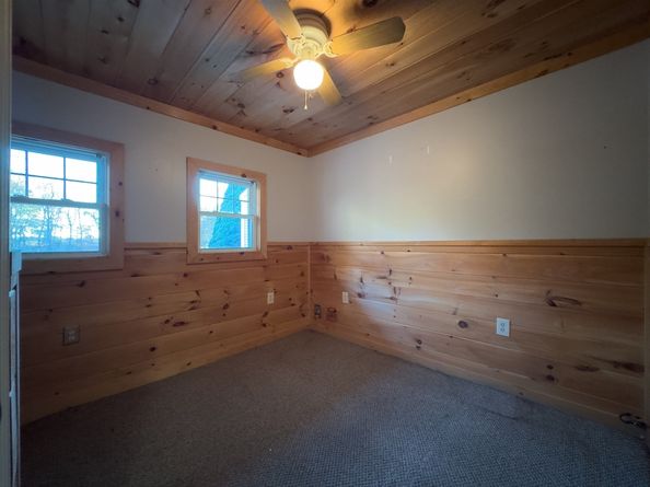 73 Shady Ave, Westminster MA 01473