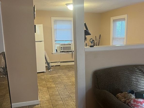 1825 Quaker, Northbridge MA 01534