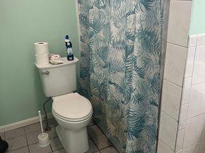 1825 Quaker, Northbridge MA 01534