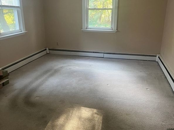 1825 Quaker, Northbridge MA 01534