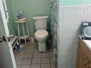 1825 Quaker, Northbridge MA 01534