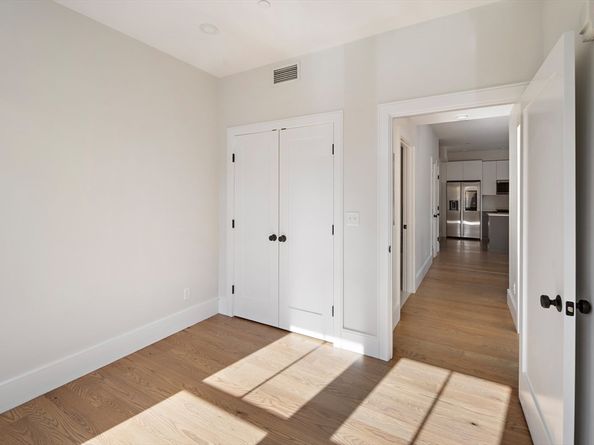 421 High St 205, Medford MA 02155