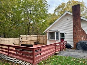 9 Oakwood Ave, Saugus MA 01906