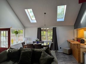 9 Oakwood Ave, Saugus MA 01906