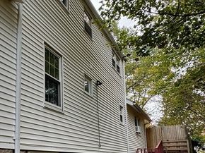 9 Oakwood Ave, Saugus MA 01906