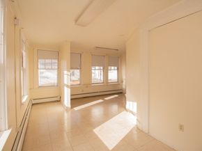 993 Main Street, Leicester MA 01524