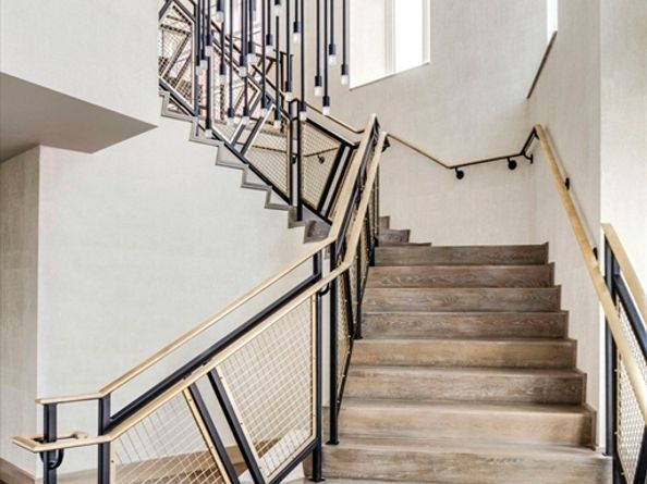 100 Lovejoy Wharf 9 E, Boston MA 02114