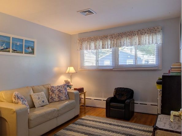 26 Newhall St, Revere MA 02151