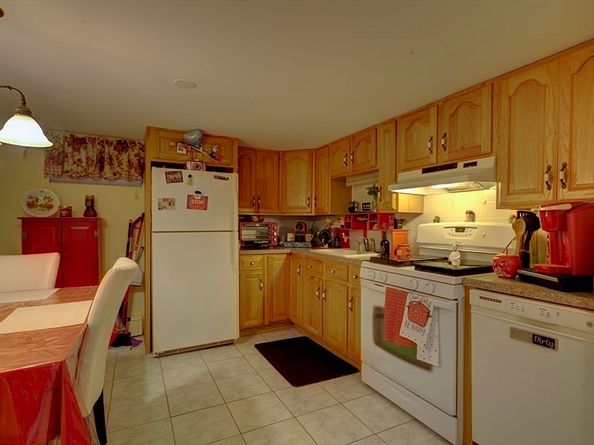 26 Newhall St, Revere MA 02151