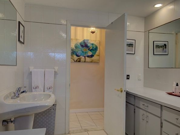 26 Newhall St, Revere MA 02151