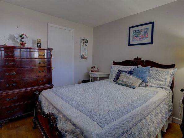 26 Newhall St, Revere MA 02151