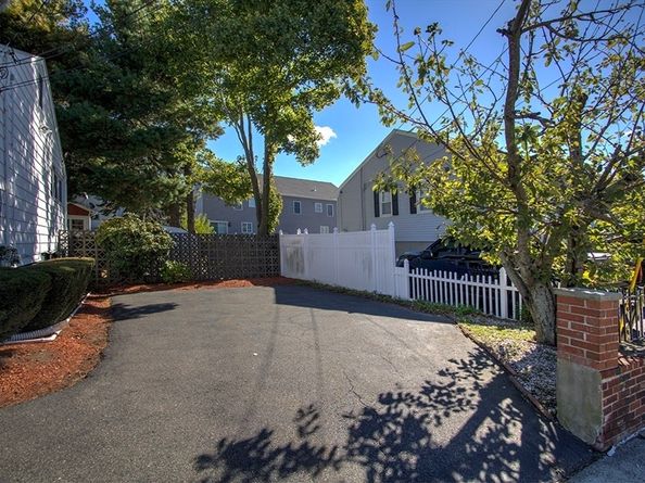 26 Newhall St, Revere MA 02151