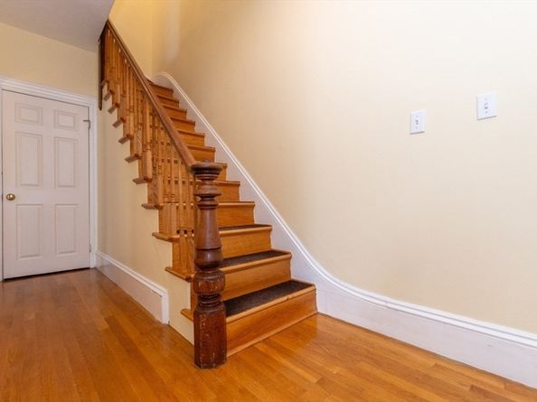 42 Alder St 42, Waltham MA 02453