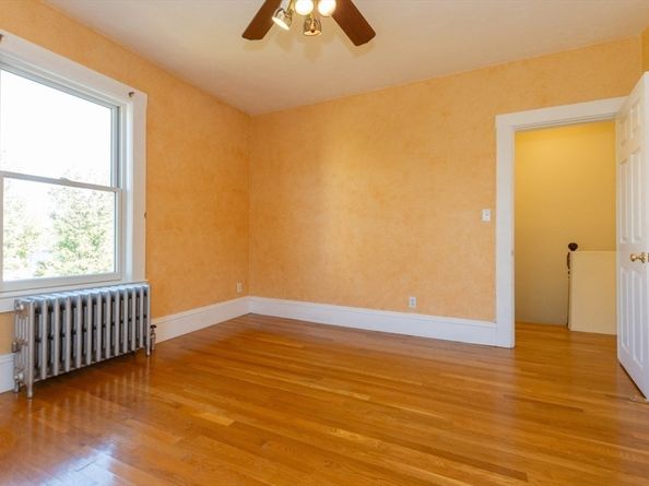 42 Alder St 42, Waltham MA 02453