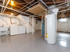 42 Alder St 42, Waltham MA 02453