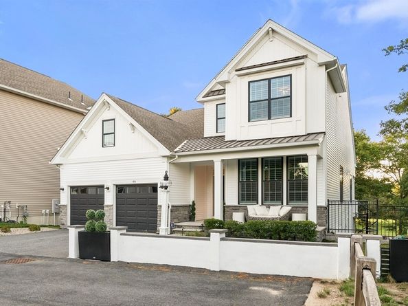 48 Briarwood, Plymouth MA 02360