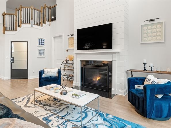 48 Briarwood, Plymouth MA 02360