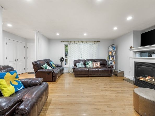 772 Main Street 2, Wakefield MA 01880