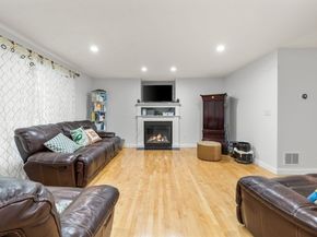 772 Main Street 2, Wakefield MA 01880