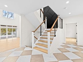 7 Lewis Ct, Hingham MA 02043