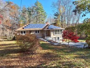 9 John Gilbert Rd, West Brookfield MA 01585