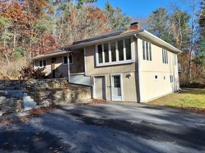 9 John Gilbert Rd, West Brookfield MA 01585