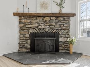 21 Davis Rd, Westminster MA 01473