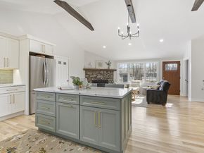 21 Davis Rd, Westminster MA 01473